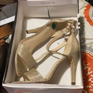 Nine West heels worn once